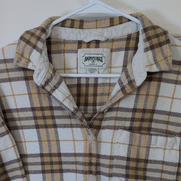 American Eagle Outfitters White and Brown Plaid Button Down Shirt Flannel Cotton - Picture 4 of 11